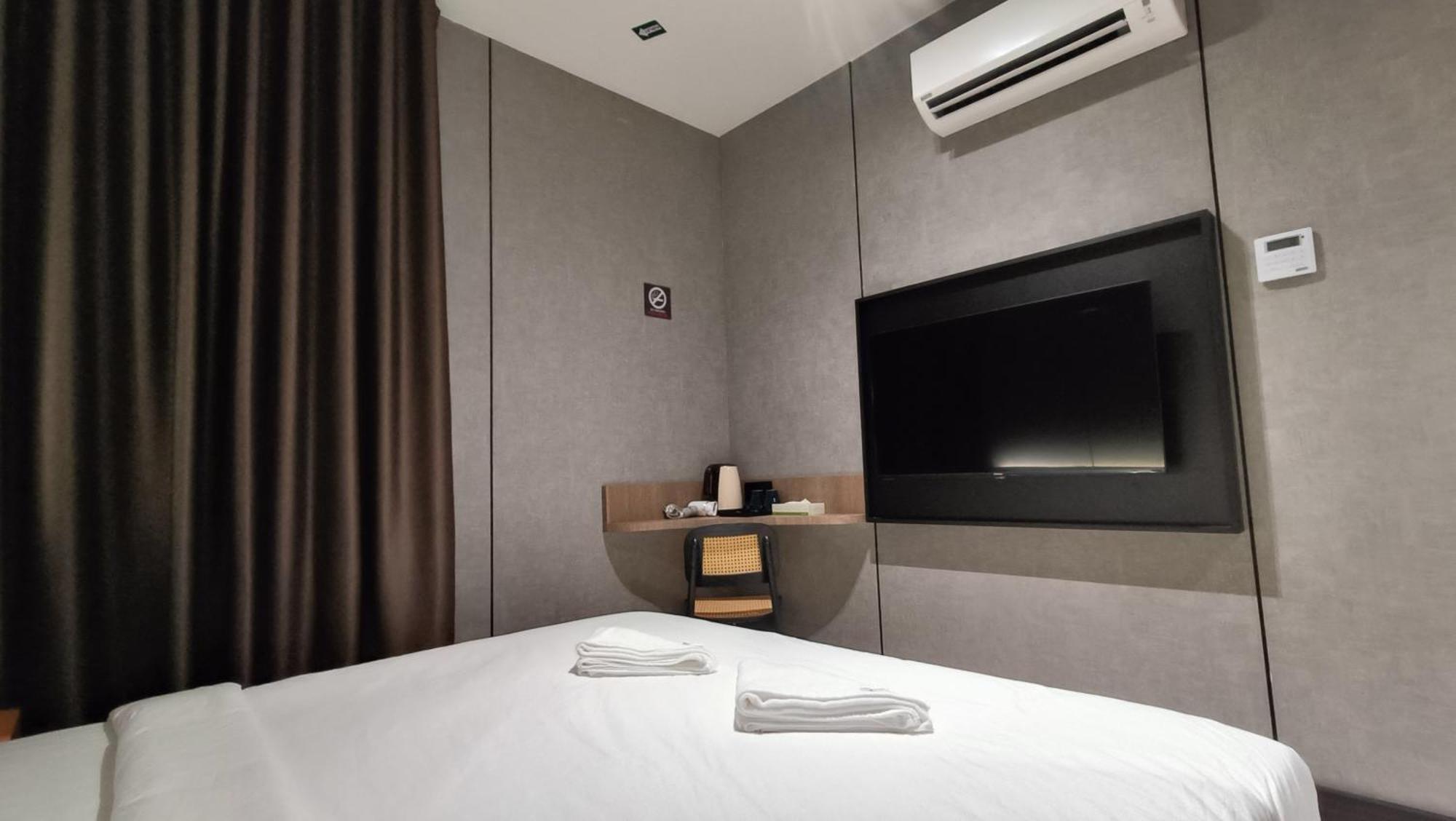 Urban Inn, Serai Wangi Padang Serai Exterior foto